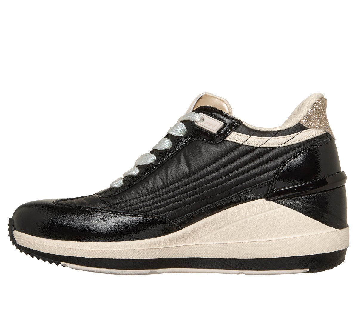 191989_BLK_PROFILE_05